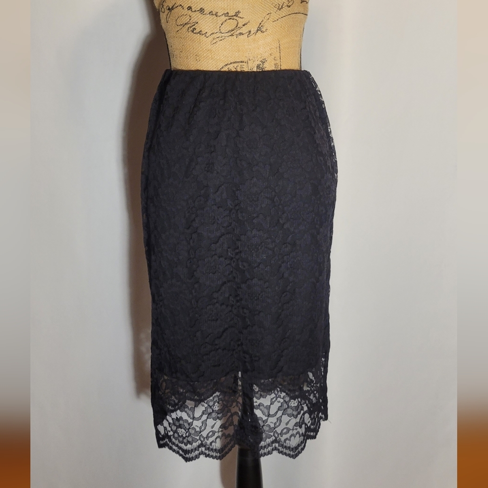 Mossimo Black Lace Midi Pencil Skirt | NWT! Sz. M